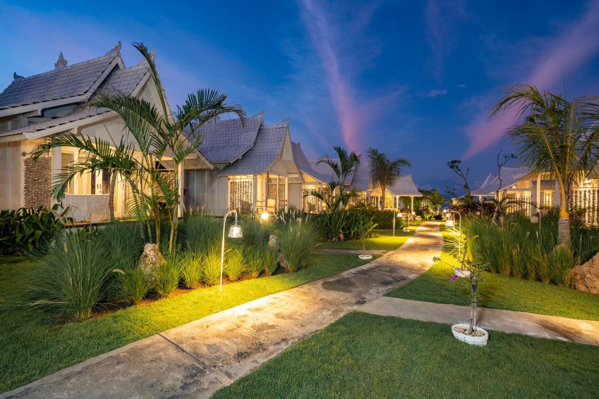 Paus Putih Hotel Нуса Лембонган Екстериор снимка